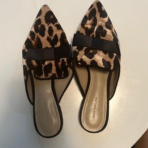 Ann Taylor leopard print slides/mules